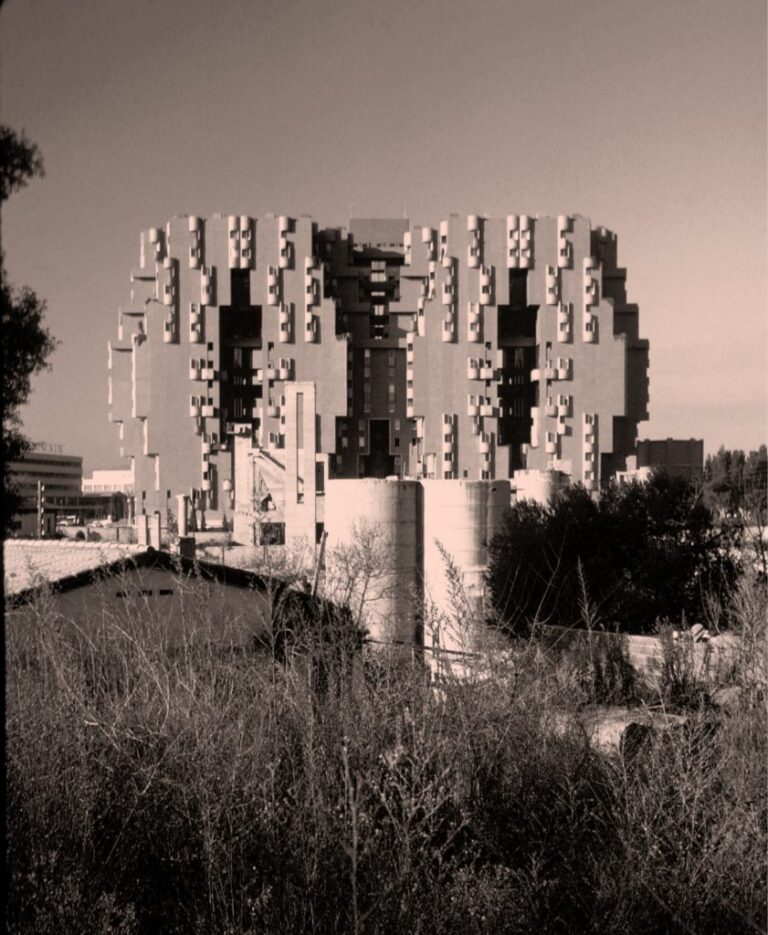Ricardo Bofill Taller de Arquitectura, Walden 7, Sant Just Desvern, 1975